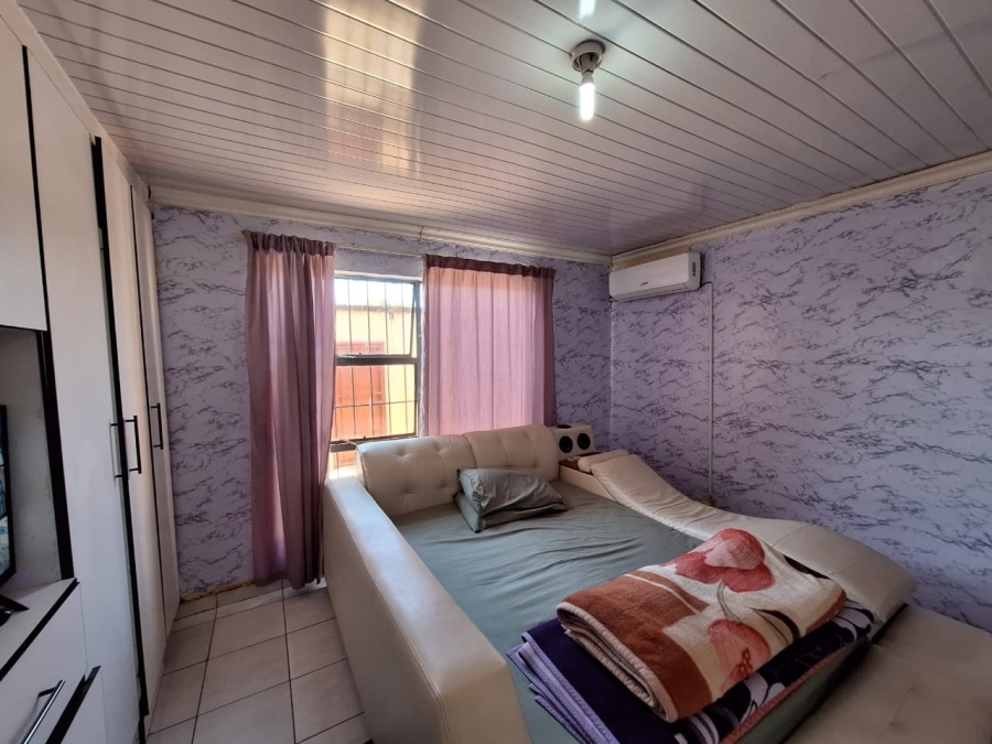 2 Bedroom Property for Sale in Karlienpark North West
